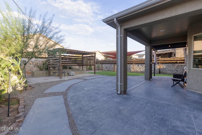 Building Photo - 4532 McBee Ct