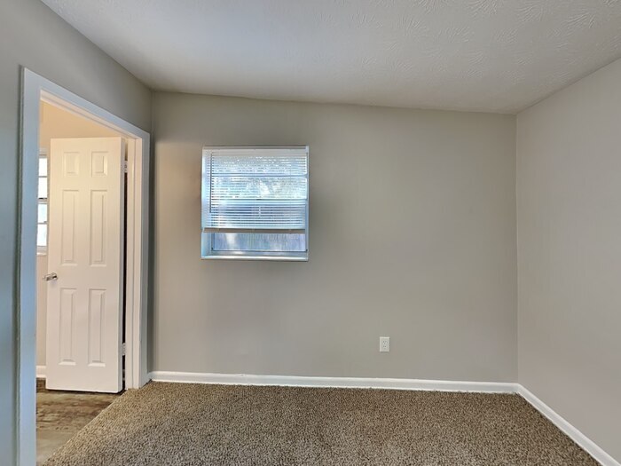 Building Photo - 2950 Wedgefield Blvd
