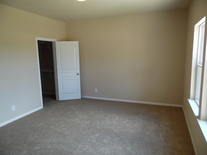 Building Photo - 2 Supiro Ct