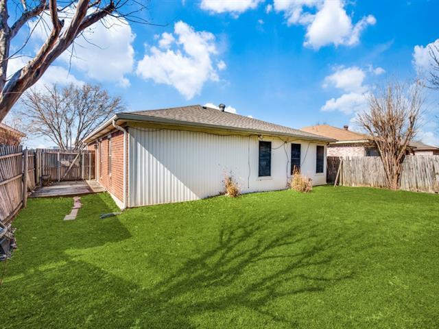 Building Photo - 2097 Quarter Horse Ln