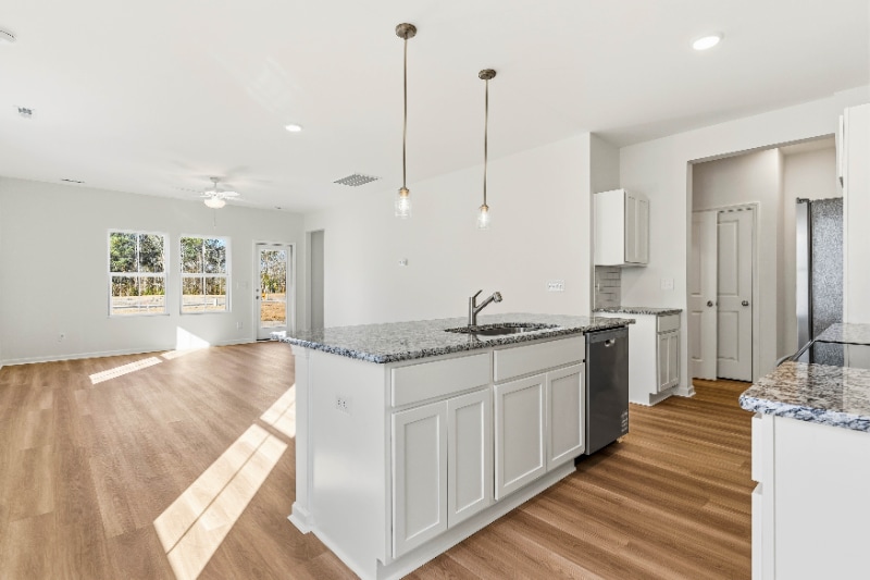 Building Photo - 99 Cobbler Wy