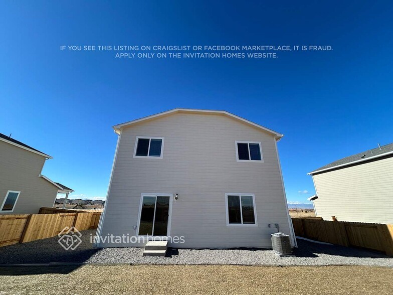 Building Photo - 7338 Green River Ave