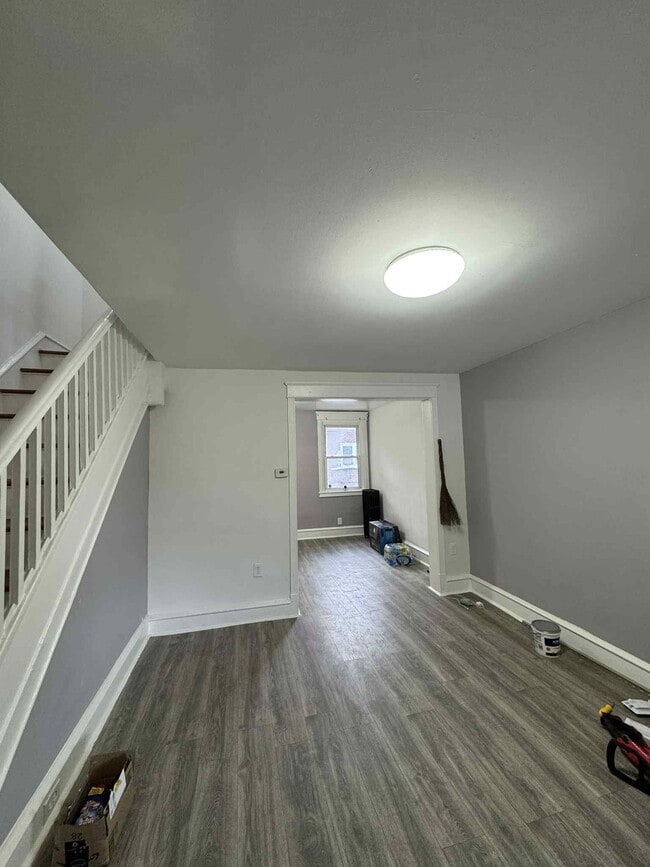 Building Photo - 3948 Howland St