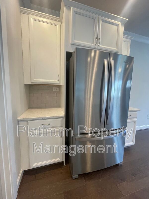 Building Photo - 2312 Echelon Ln