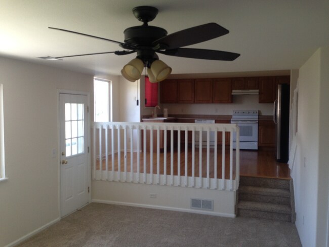 Building Photo - 4979 Butterfield Dr