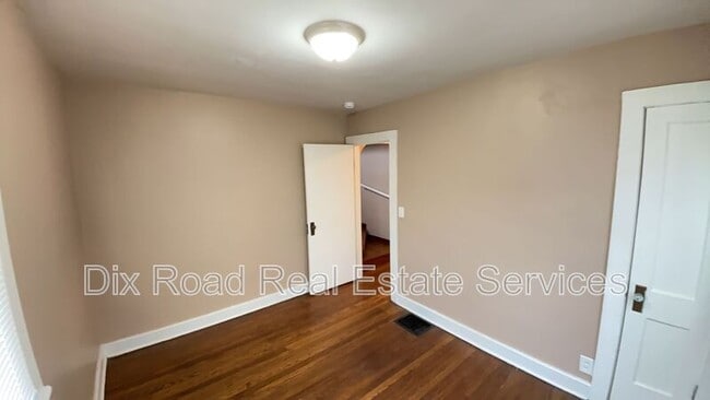 Building Photo - 1891 Stahlheber Rd