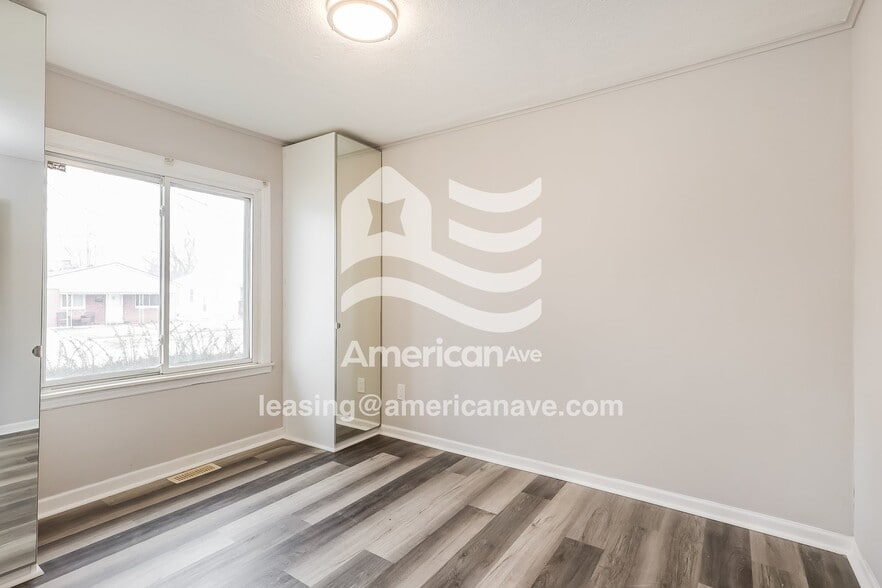 Building Photo - 27312 Ridgewood St