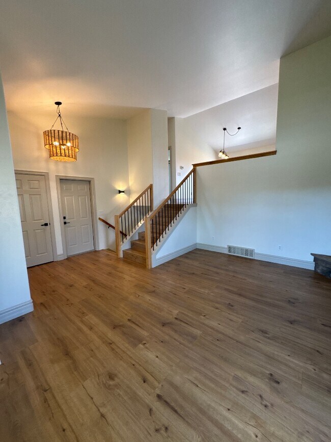 Building Photo - 4190 Blackpool Trail