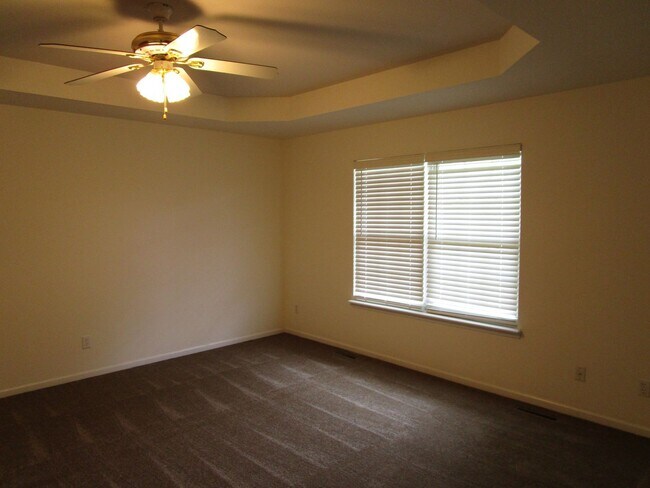 Building Photo - 1619-1621-1621 Juniper Dr