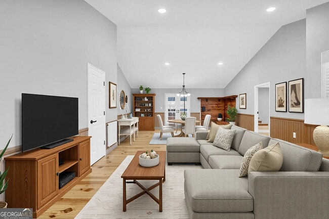 Building Photo - 106 Degrandis Ln NE