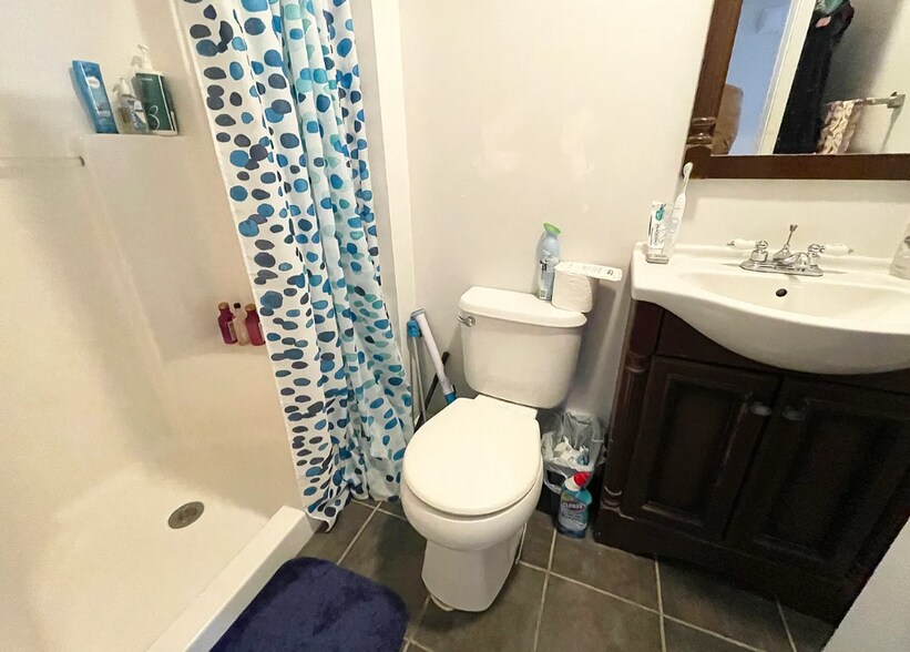 *Pictures are representative samples of the advertised unit. In some cases, the actual units you tou - 15 Burney St