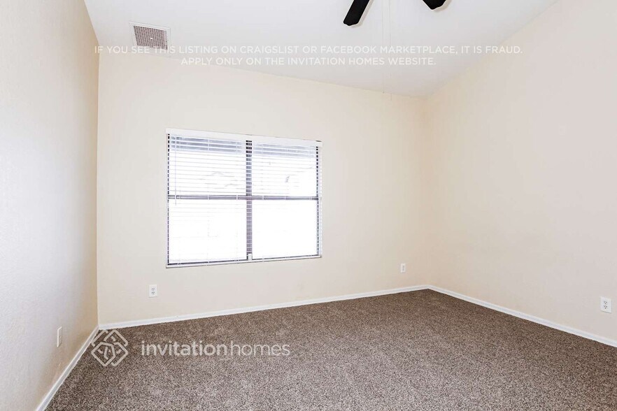 Building Photo - 18285 N 87th Dr