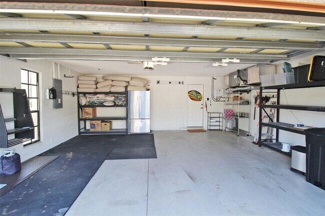 Building Photo - 6019 Courtside Dr