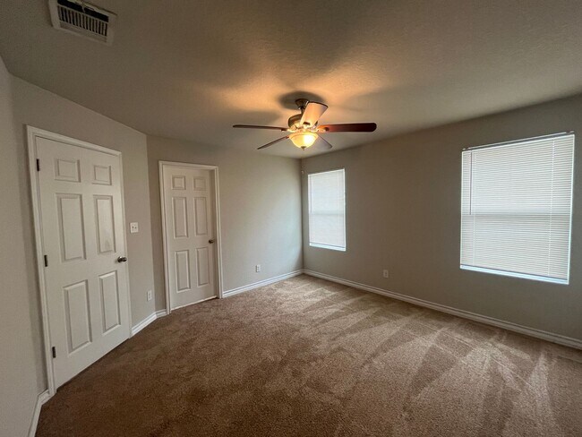 Building Photo - 16906 Dancing Ava