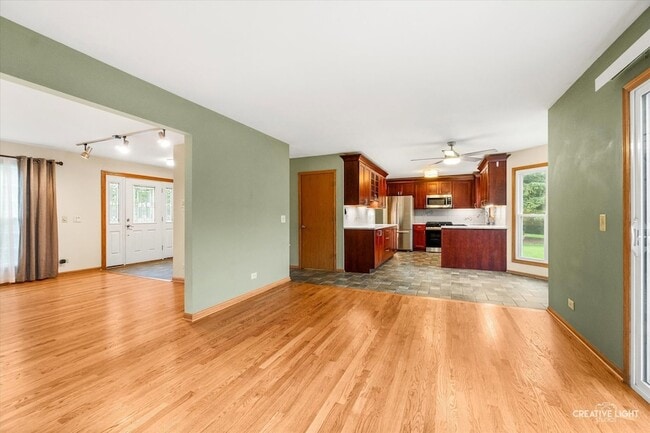 Building Photo - 920 Fairfax Ct