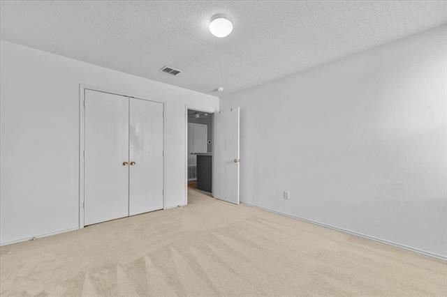 Building Photo - 5401 Pandale Valley Dr