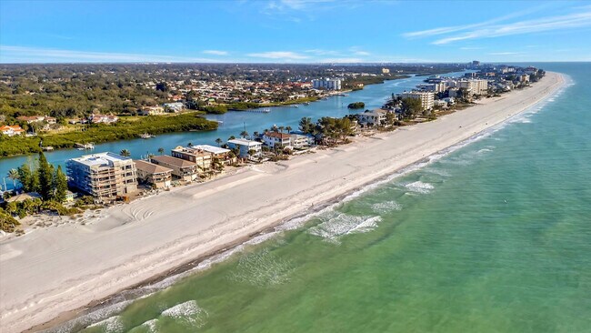 Building Photo - 10 Gulf Blvd