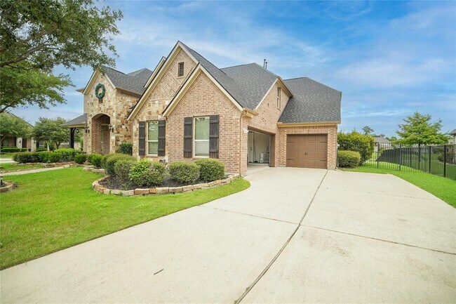 Building Photo - 13714 Oak Harbor Bend