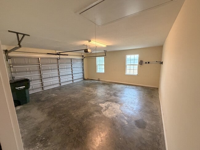 Building Photo - 259 Canterberry Pl