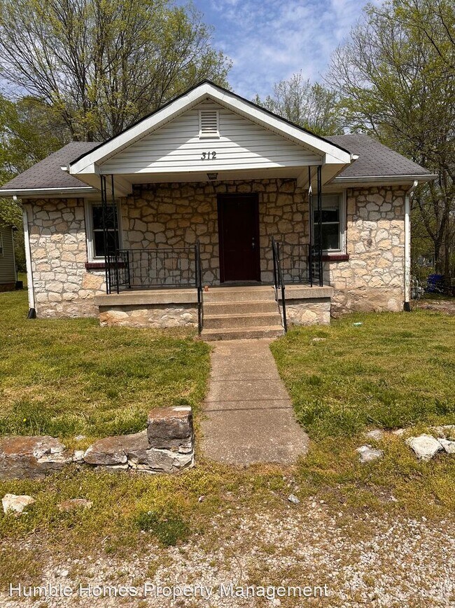 2 br, 1 bath House 312 Cherry St 312 Cherry Way Bowling Green KY