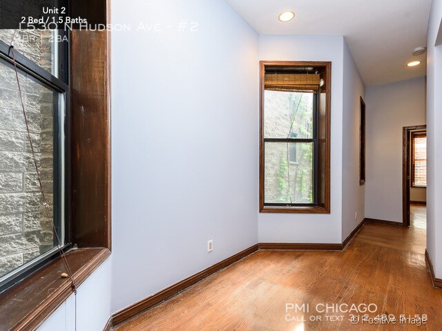 Building Photo - 1530 N Hudson Ave