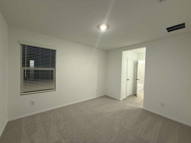 Building Photo - 17702 Sage Thrasher Dr