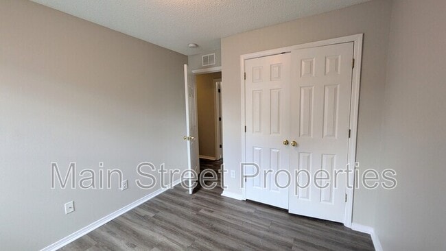Building Photo - 8660 Figland Ave