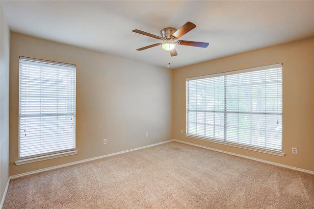 Building Photo - 535 Raintree Cir