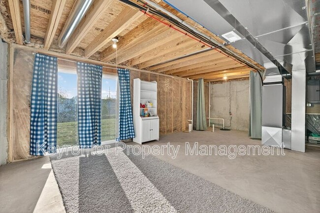 Building Photo - 112 Deer Grv Ct