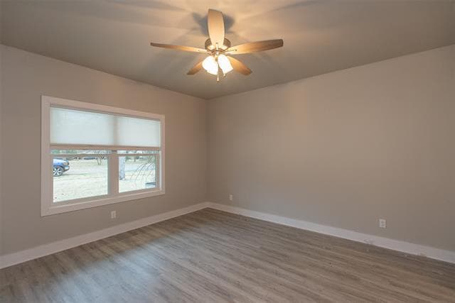 Building Photo - 347 Enchanted Dr
