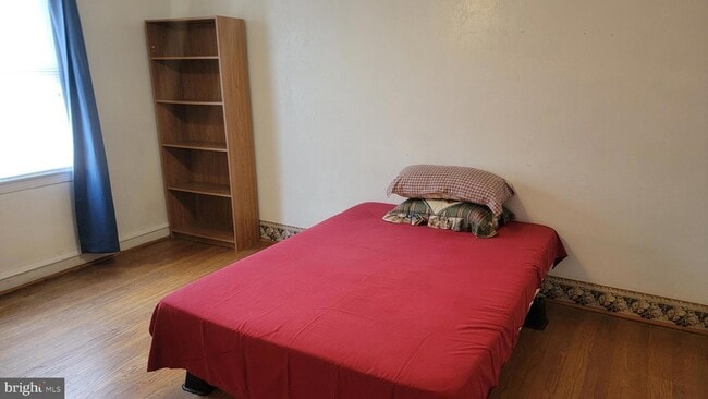 Building Photo - 6024 Reach St