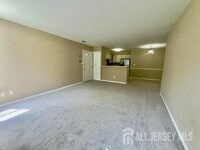 Building Photo - 93 Longfield Ct