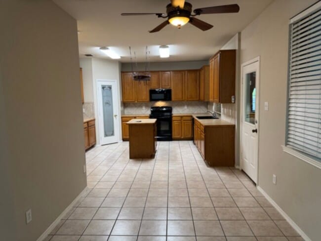 Building Photo - Charming 2-Story Home with 3 Bedrooms, Gam...