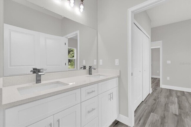 Building Photo - 15684 SW 37th Cir