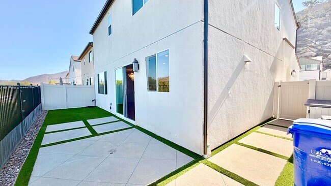 Building Photo - Wonderful Newer Construction Two-Story Home in The Citro Community of Fallbrook, complete with Co...