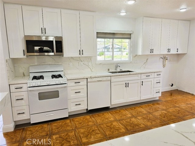 Building Photo - 10451 Whirlaway St