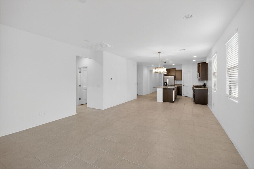 Building Photo - 12750 N Gibbs Ave