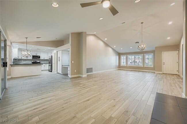 Building Photo - 9045 Firebird Dr