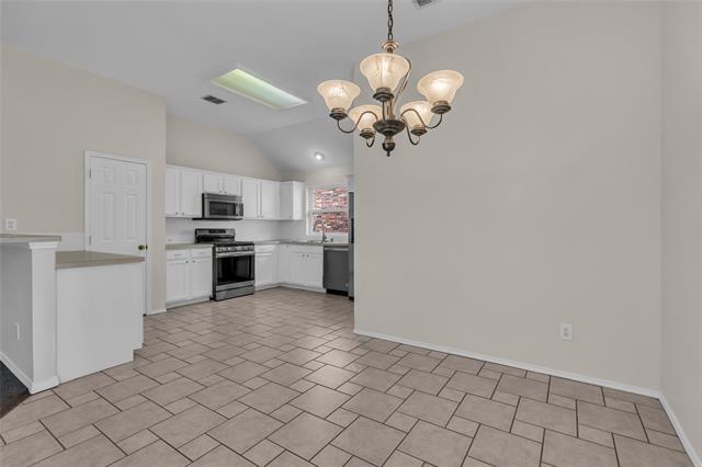 Building Photo - 7612 Sonoma Valley Dr