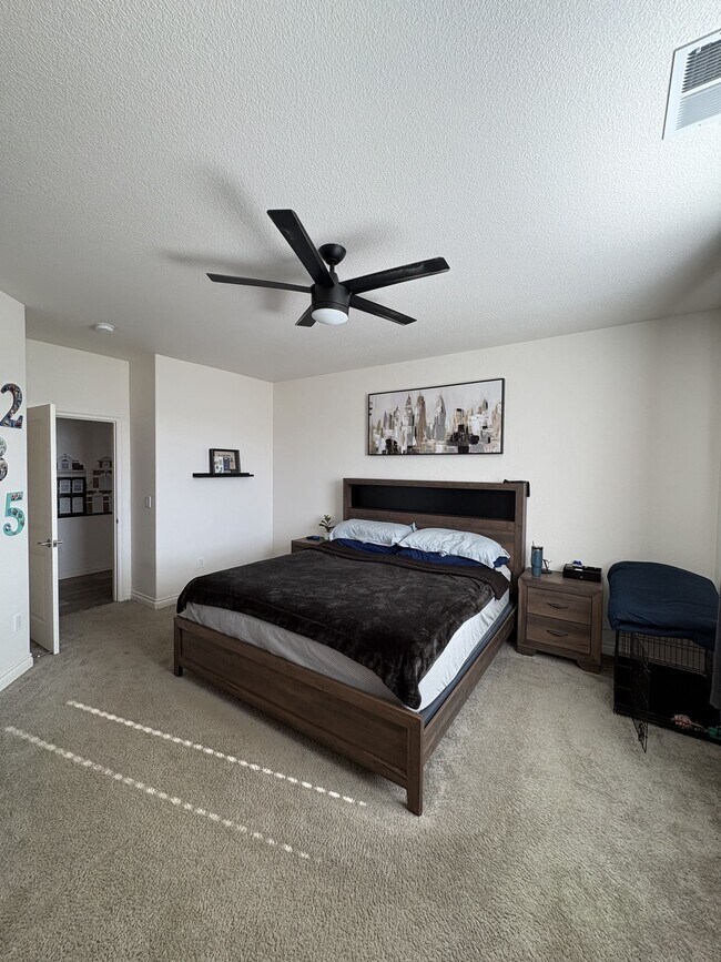 Building Photo - 17824 Davis Mdw Ct