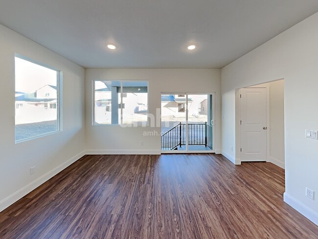 Building Photo - 2612 W 3400 S