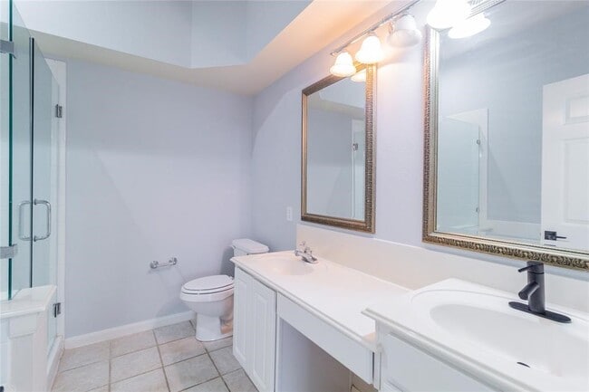 Building Photo - 6210 Pleasant Stream Dr