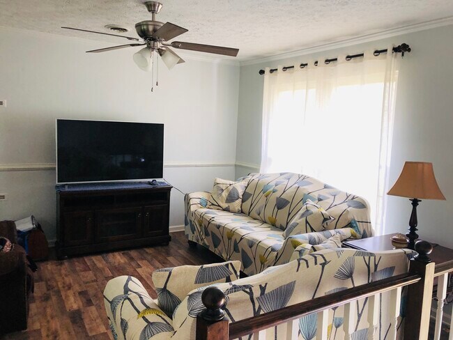 Living Room - 660 Black Bear Run Rd
