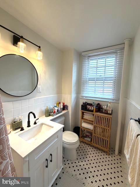 Building Photo - 2040 Belmont Rd NW