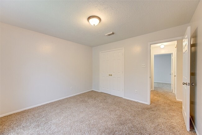 Building Photo - 14123 Torrey Forest Dr