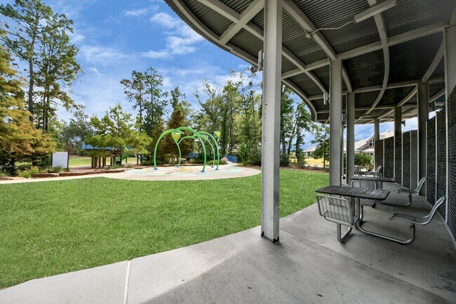 Building Photo - 17770 Misty Brk Ln