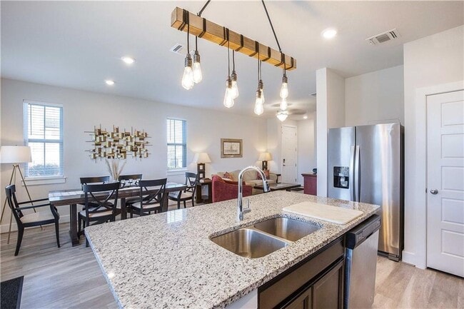 Building Photo - 7500 Burnham Pl