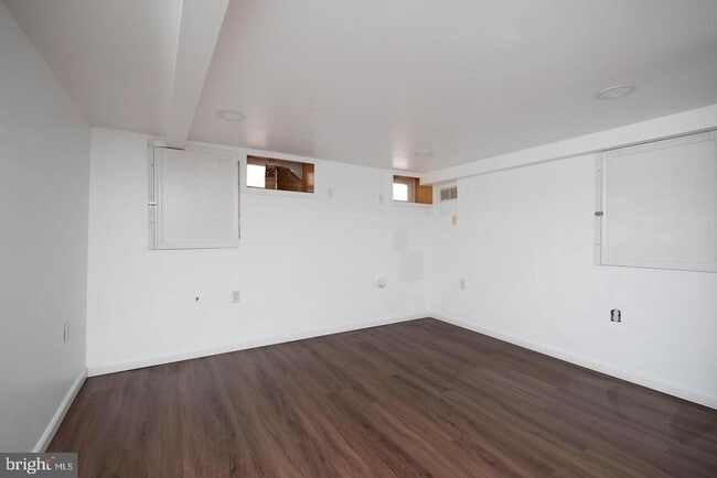 Building Photo - 1313 S Howard St