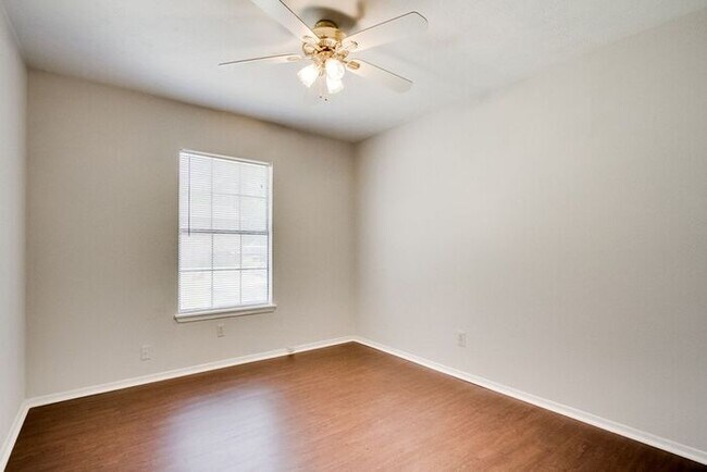 Building Photo - No Application Fees*