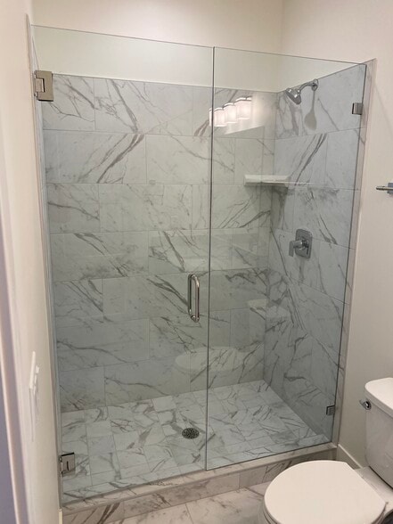 Building Photo - 6996 S Brookhill Dr